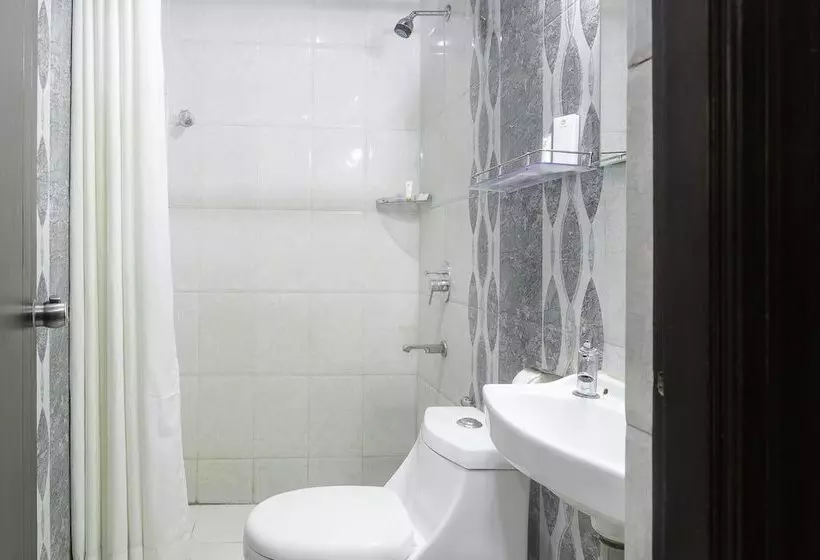 Fotos del hotel Treebo Trip Tals Hytek Hitech City:  6