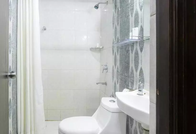 Fotos del hotel Treebo Trip Tals Hytek Hitech City:  15
