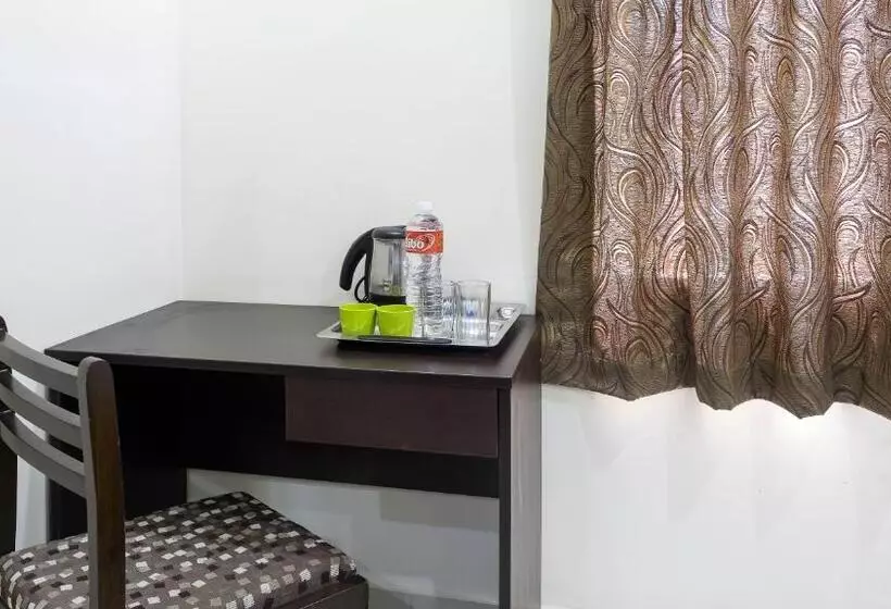Fotos del hotel Treebo Trip Tals Hytek Hitech City:  13