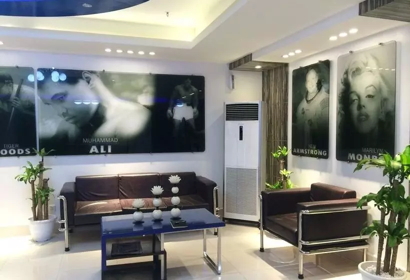 Fotos del hotel Icon Hotel Timog:  9