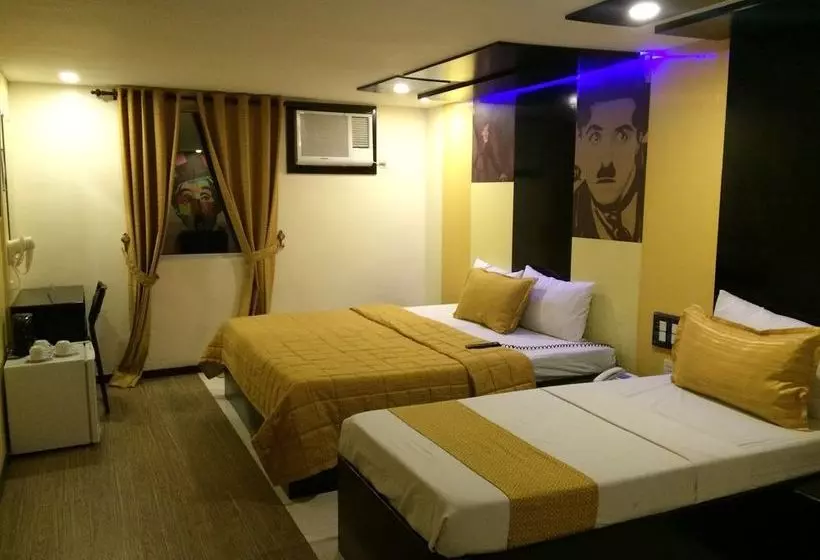 Icon Hotel Timog