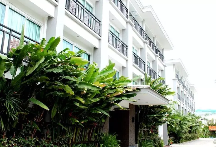14 Resort