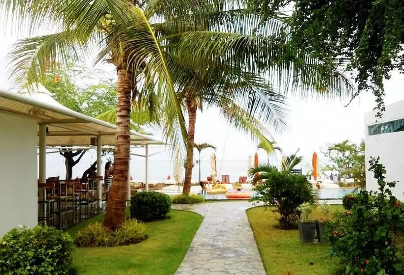 Fotos del hotel Sanae Beach Club:  16