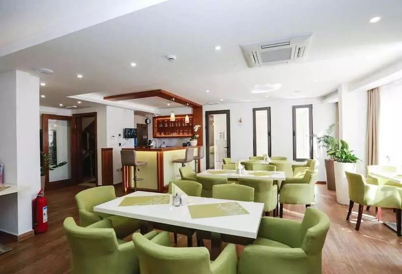 Fotos del hotel Garni Hotel Arka:  3