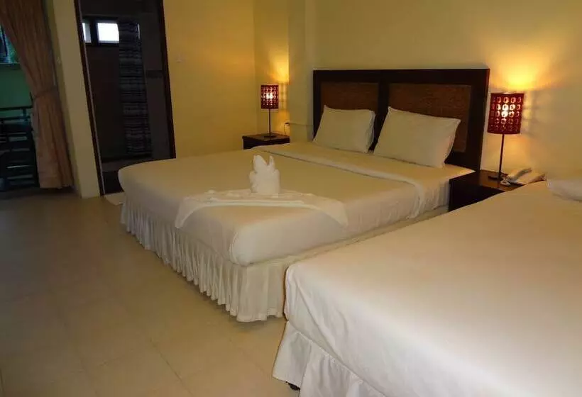Fotos del hotel Paddy S Palms Resort:  21