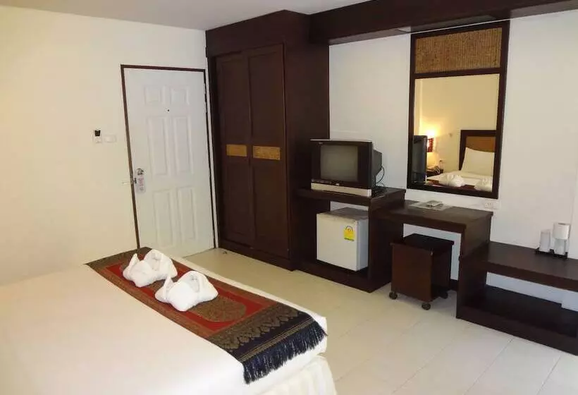 Fotos del hotel Paddy S Palms Resort:  1