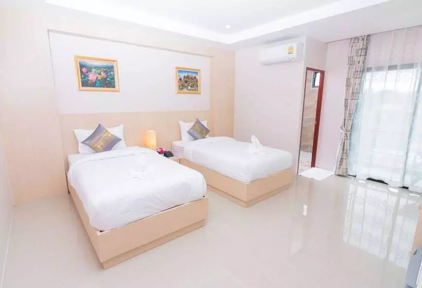 Fotos del hotel Samrong Garden:  9
