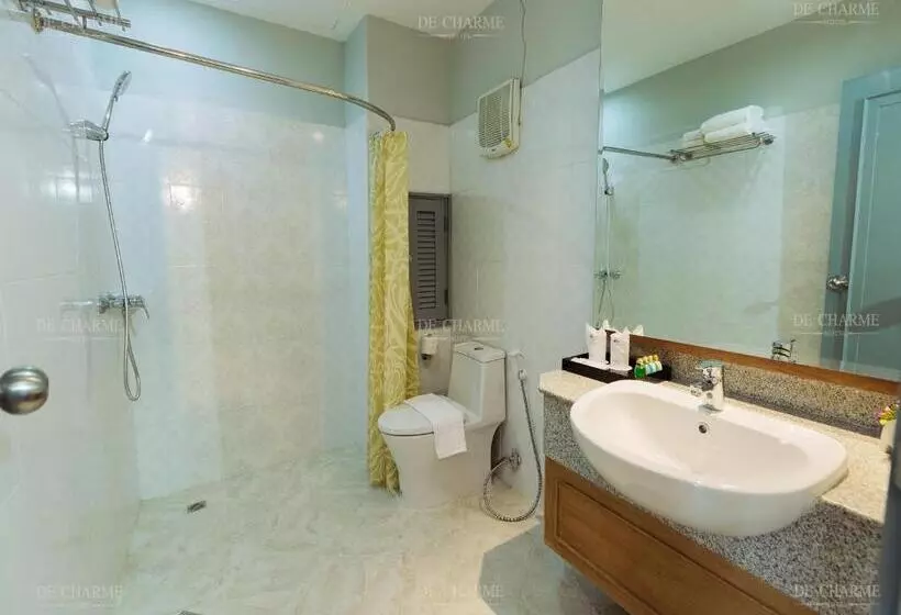 Fotos del hotel Decharme Sha Plus:  6