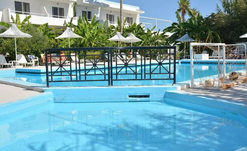 Fotos del hotel Costa Angela:  7