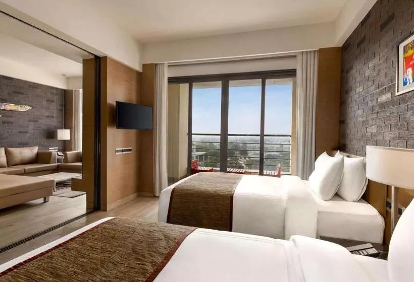 Fotos del hotel Wyndham Ahmedabad Shela:  2