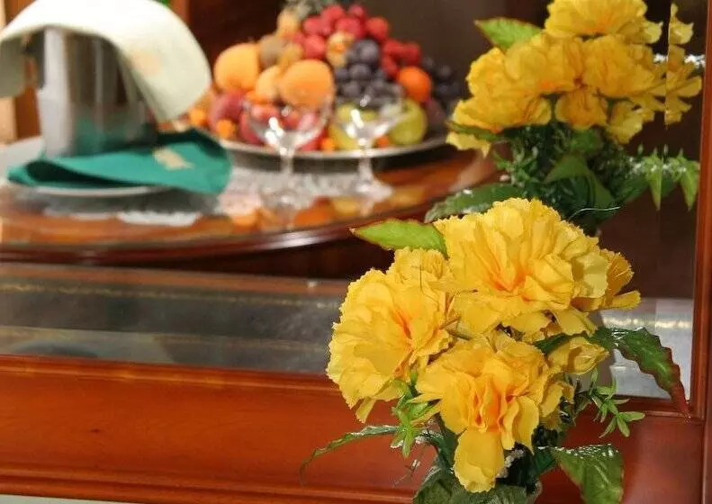 Fotos del hotel Bristol Georgy House:  22