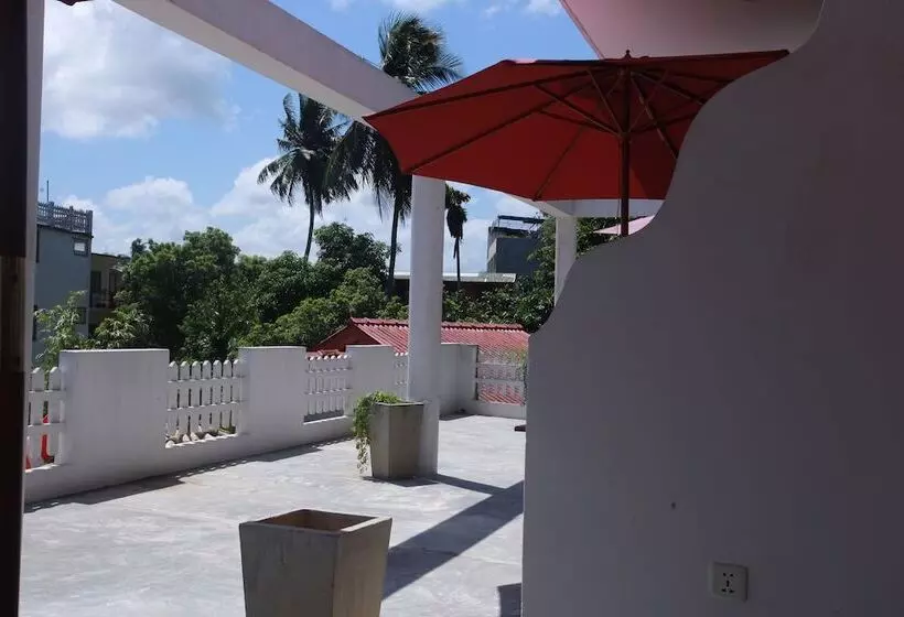 Fotos del hotel Mirissa Beach Inn:  3