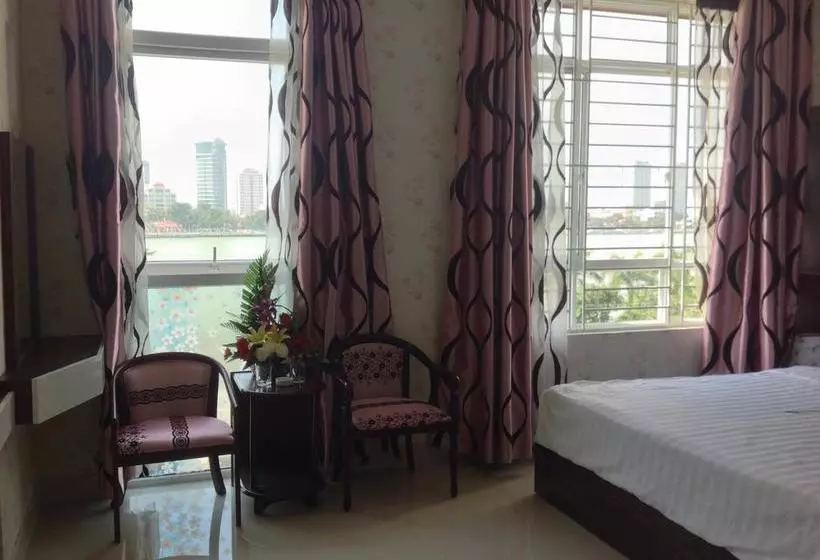 Fotos del hotel Oasis Riverside Hotel:  17