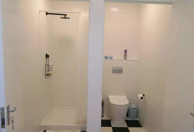Fotos del hotel Atlantic Point Backpackers:  19