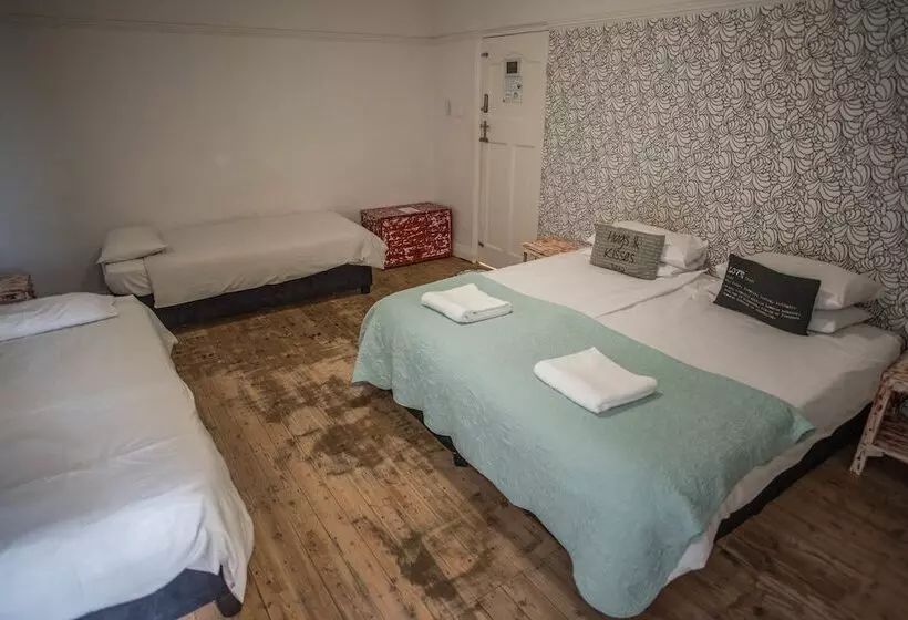 Fotos del hotel Atlantic Point Backpackers:  22