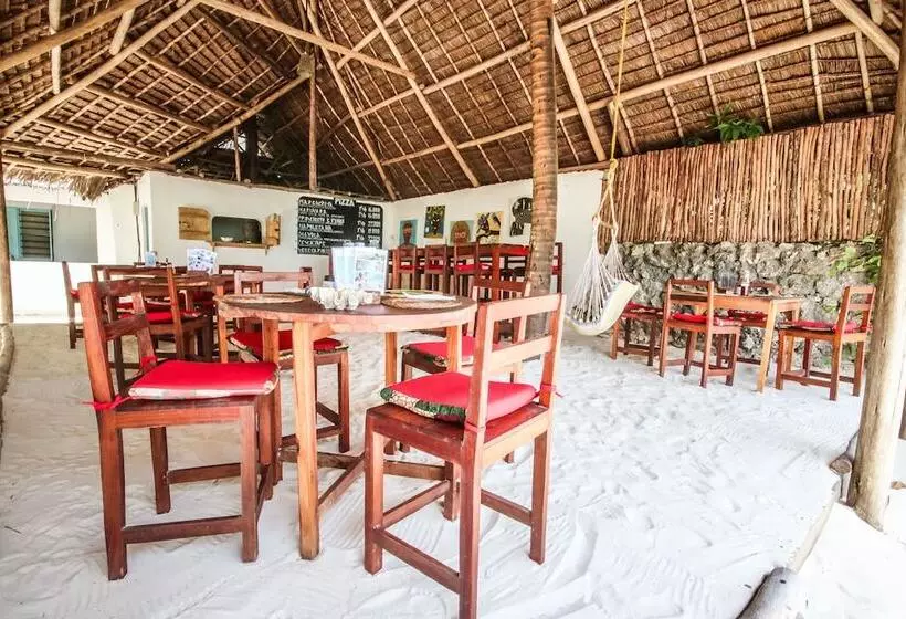 Fotos del hotel Blue Reef Sport And Fishing Lodge & Bungalows:  8