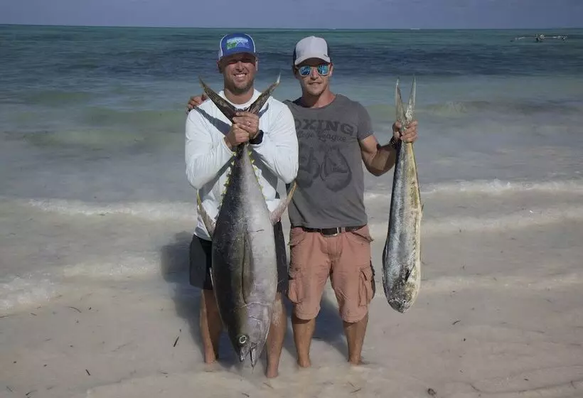 Fotos del hotel Blue Reef Sport And Fishing Lodge & Bungalows:  19