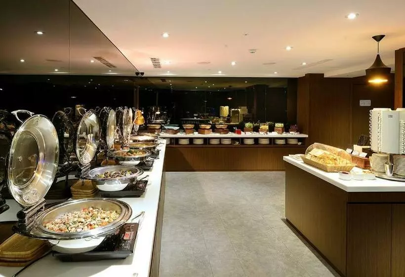 Fotos del hotel Aeris International:  25