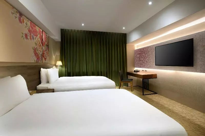 Fotos del hotel Aeris International:  16