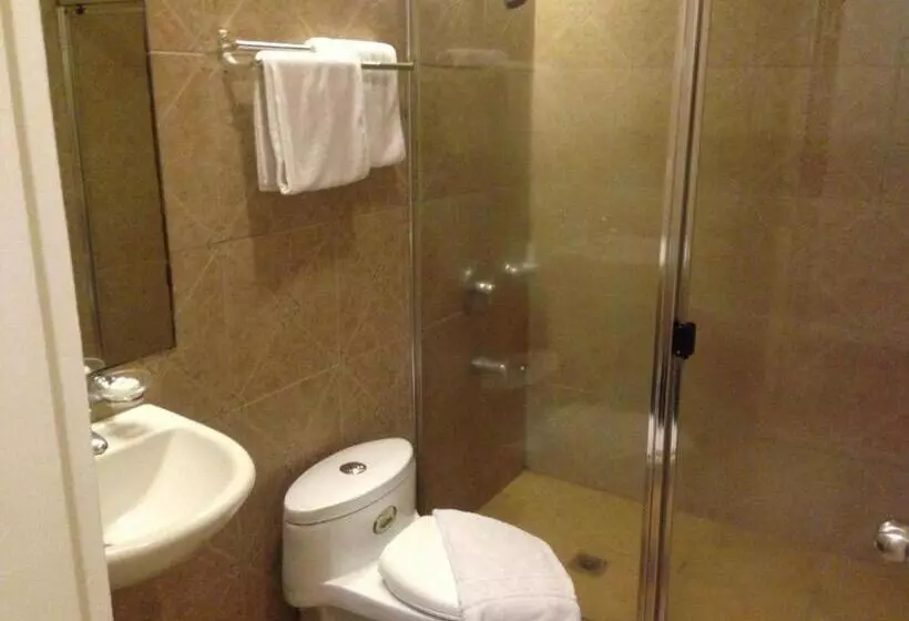 Fotos del hotel Bayfront Hotel Subic:  12