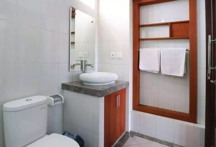 Fotos del hotel Kondra Premiere Guest House:  21