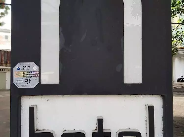 Fotos del hotel N3  Zainul Arifin:  12