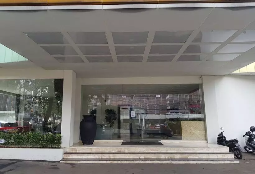 Fotos del hotel N3  Zainul Arifin:  13