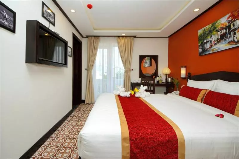 Golden Bell Hoi An Boutique Villa