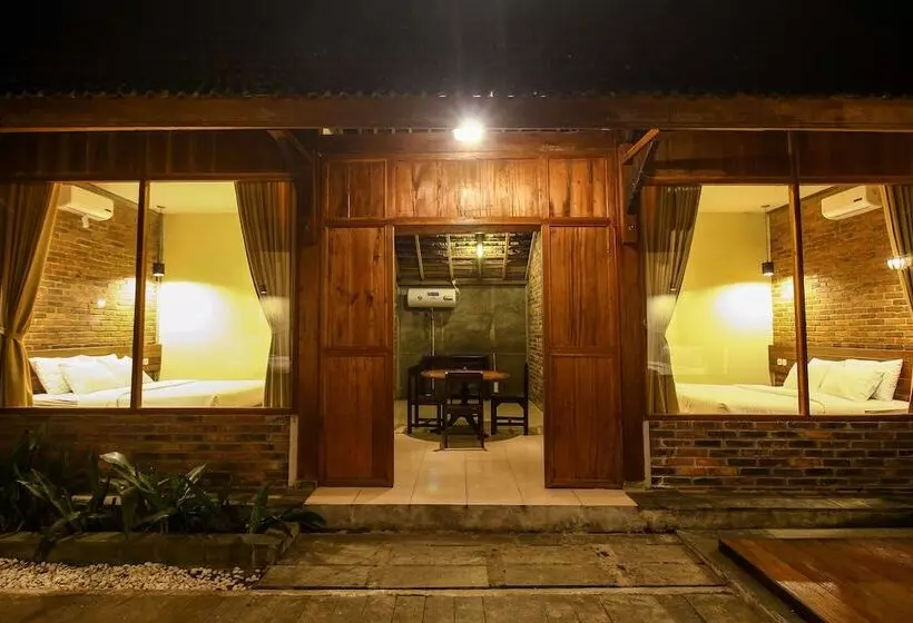 Fotos del hotel Cempaka Villa Ii:  25