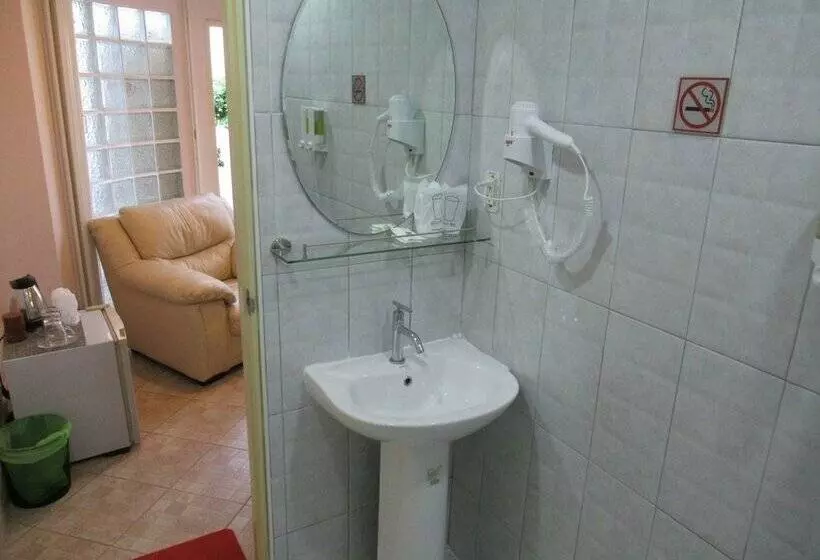 Fotos del hotel Villa Oranje Pattaya:  6