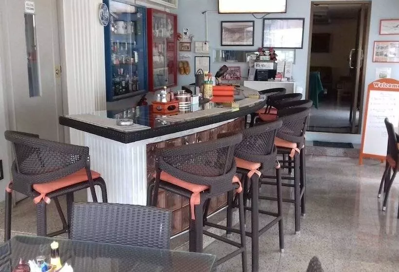 Fotos del hotel Villa Oranje Pattaya:  16