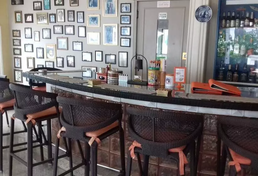 Fotos del hotel Villa Oranje Pattaya:  4