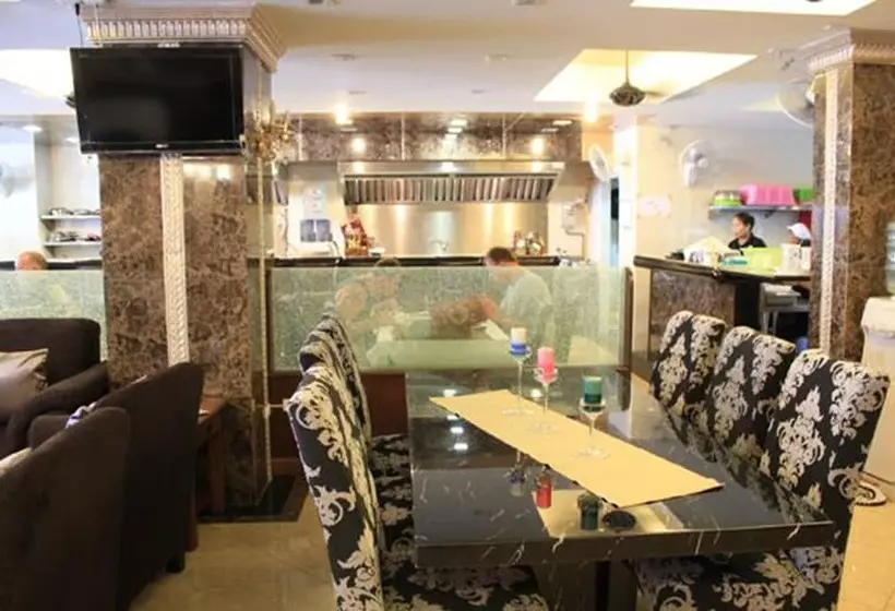 Fotos del hotel Maleez Lodge:  3