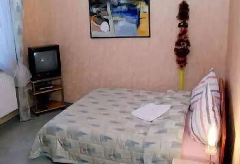 Fotos del hotel Guest House Lt:  12