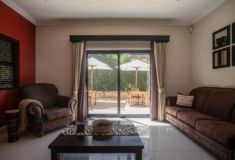 Fotos del hotel Simon's Town Guest House:  24