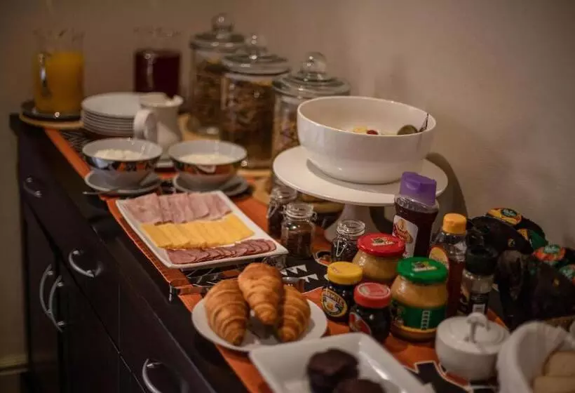 Fotos del hotel Simon's Town Guest House:  17