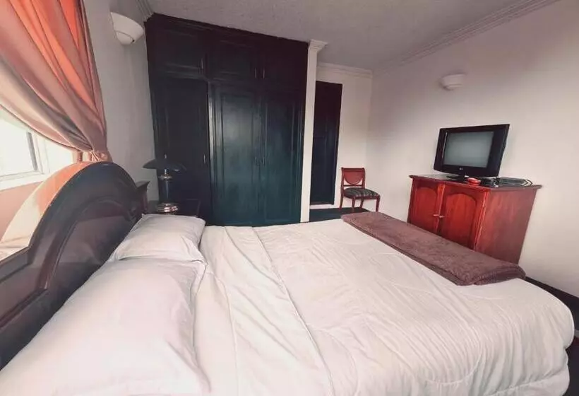 Fotos del hotel Suites Gonzalez Suarez Eco Tech:  17