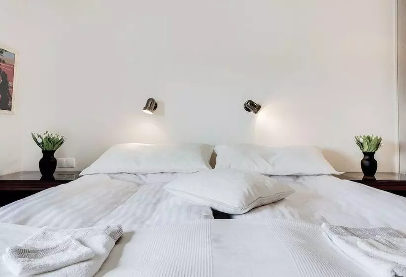 Guesthouse Bjarney