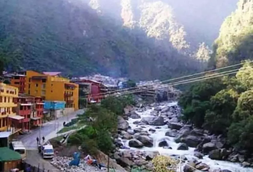 Fotos del hotel Hostal La Payacha:  5