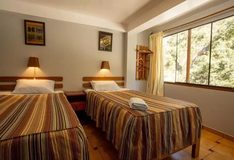 Fotos del hotel Hostal La Payacha:  16