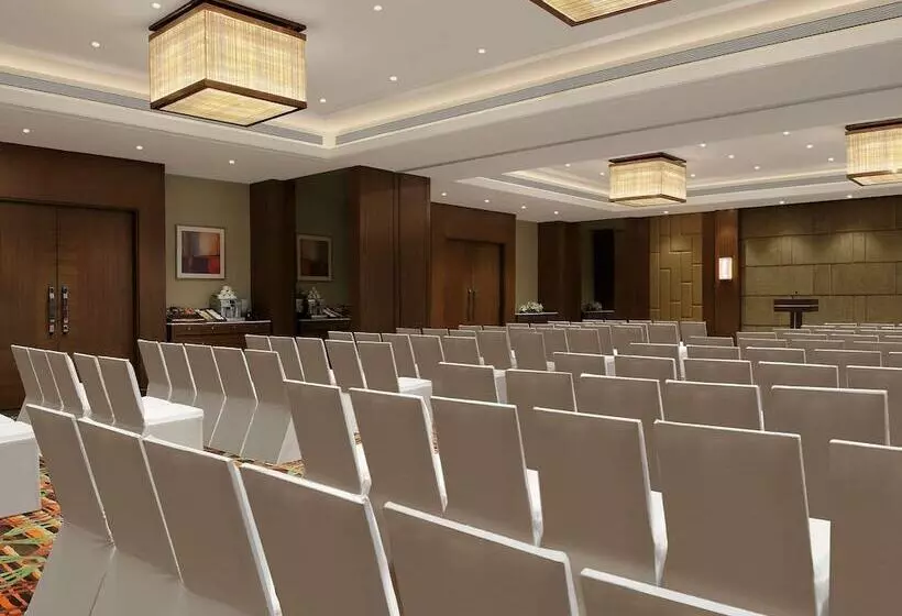 Fotos del hotel Novotel Lucknow Gomti Nagar:  20