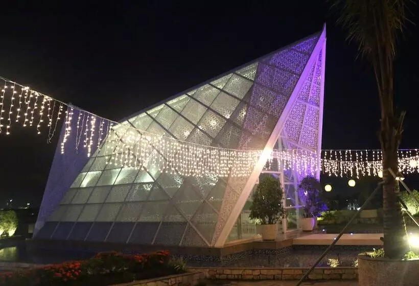 Fotos del hotel The Rinra Makassar:  22