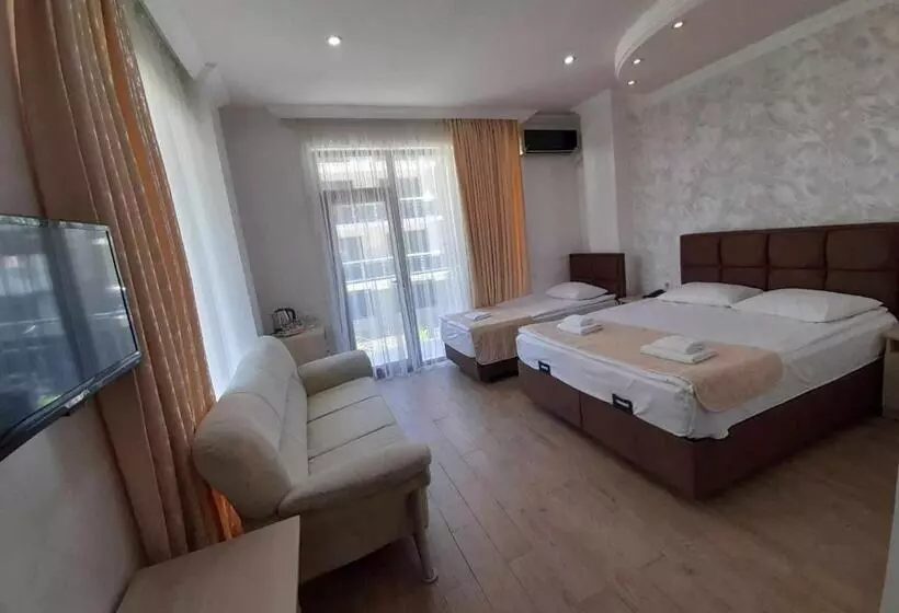 Fotos del hotel Royal Palace:  16
