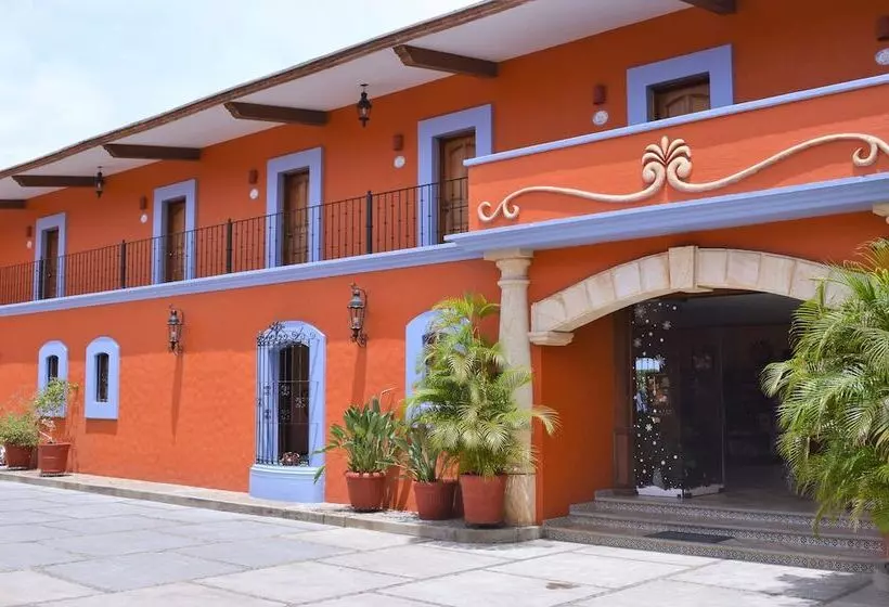 Santa Helena Plaza