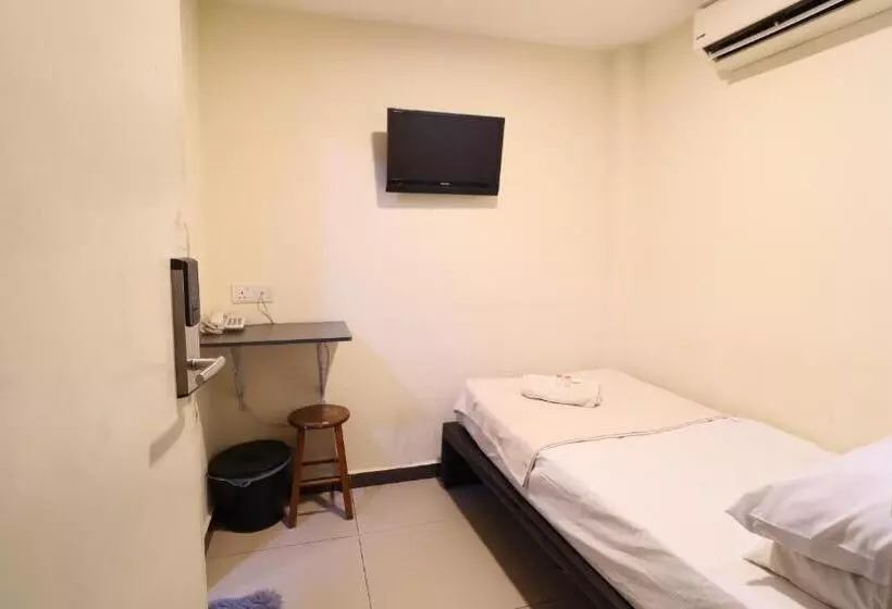 Fotos del hotel Seniman Sentul:  2