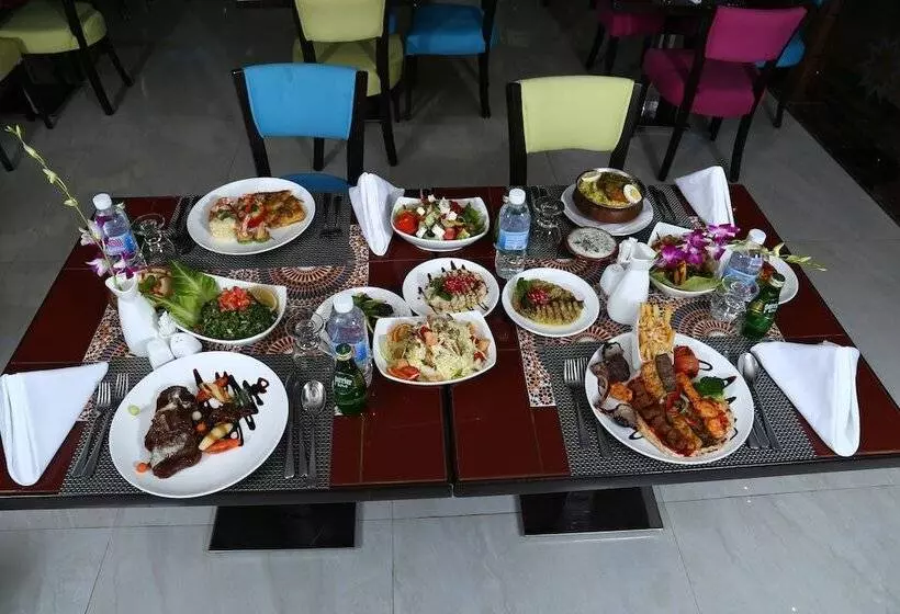 Fotos del hotel Golden Bujari  Al Khobar:  23