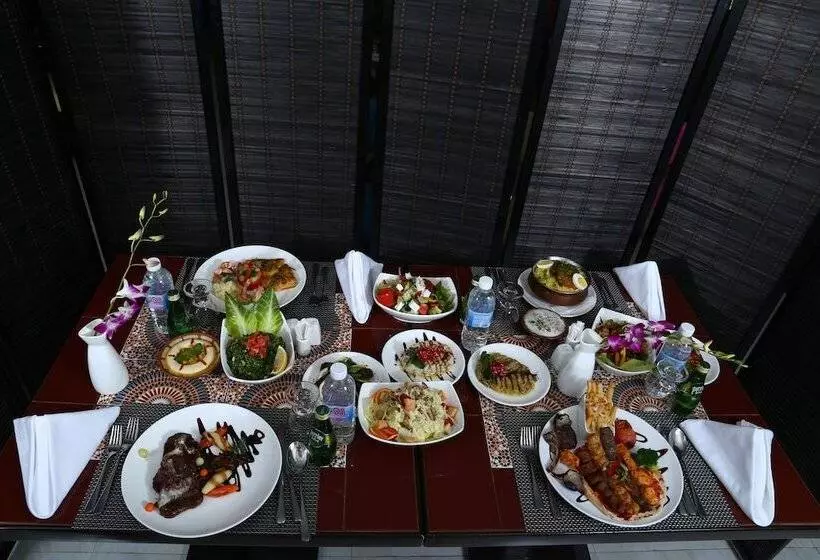 Fotos del hotel Golden Bujari  Al Khobar:  25