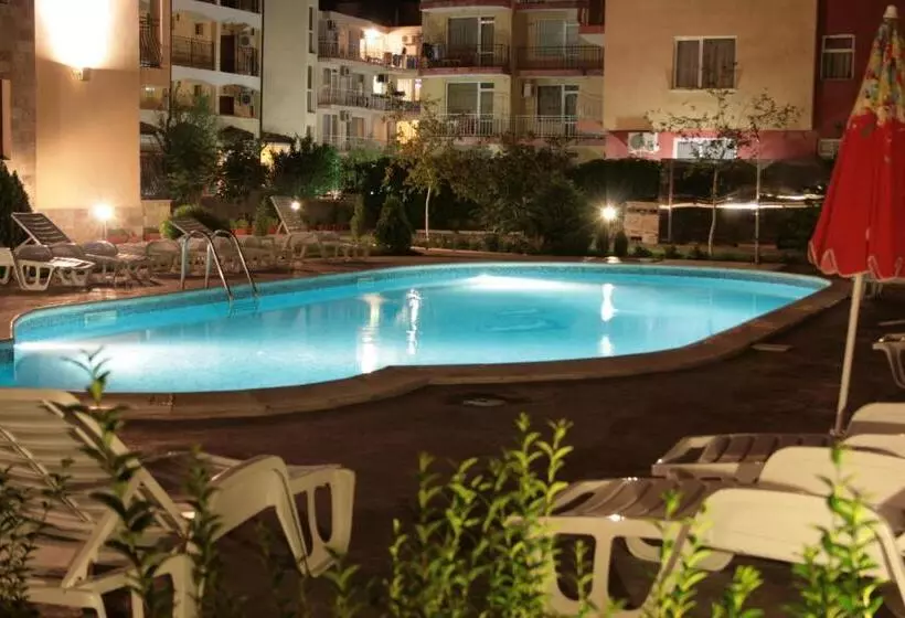 Fotos del hotel Aparthotel Rose Village:  3