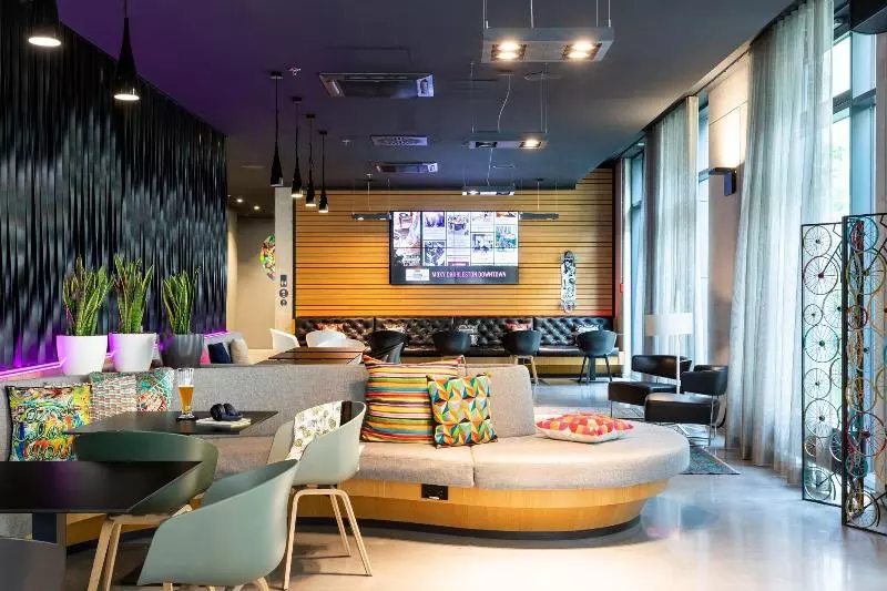 Fotos del hotel Moxy Frankfurt Airport:  9