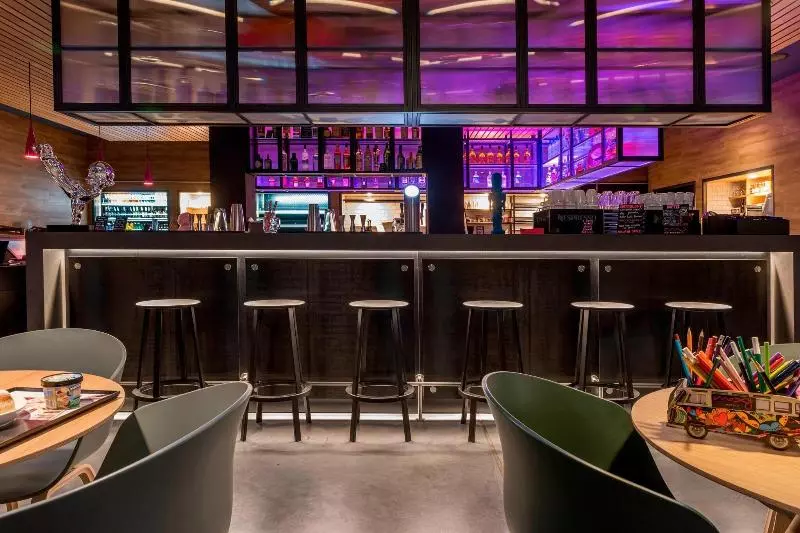 Fotos del hotel Moxy Frankfurt Airport:  25